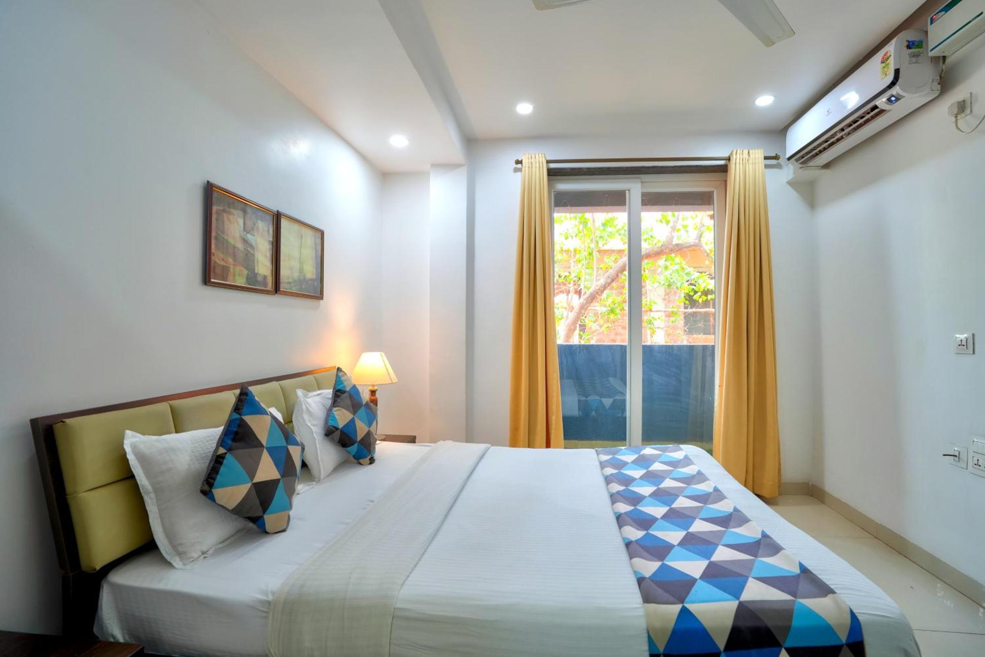 Luxurious Nirvana Apartments Вагатор Экстерьер фото