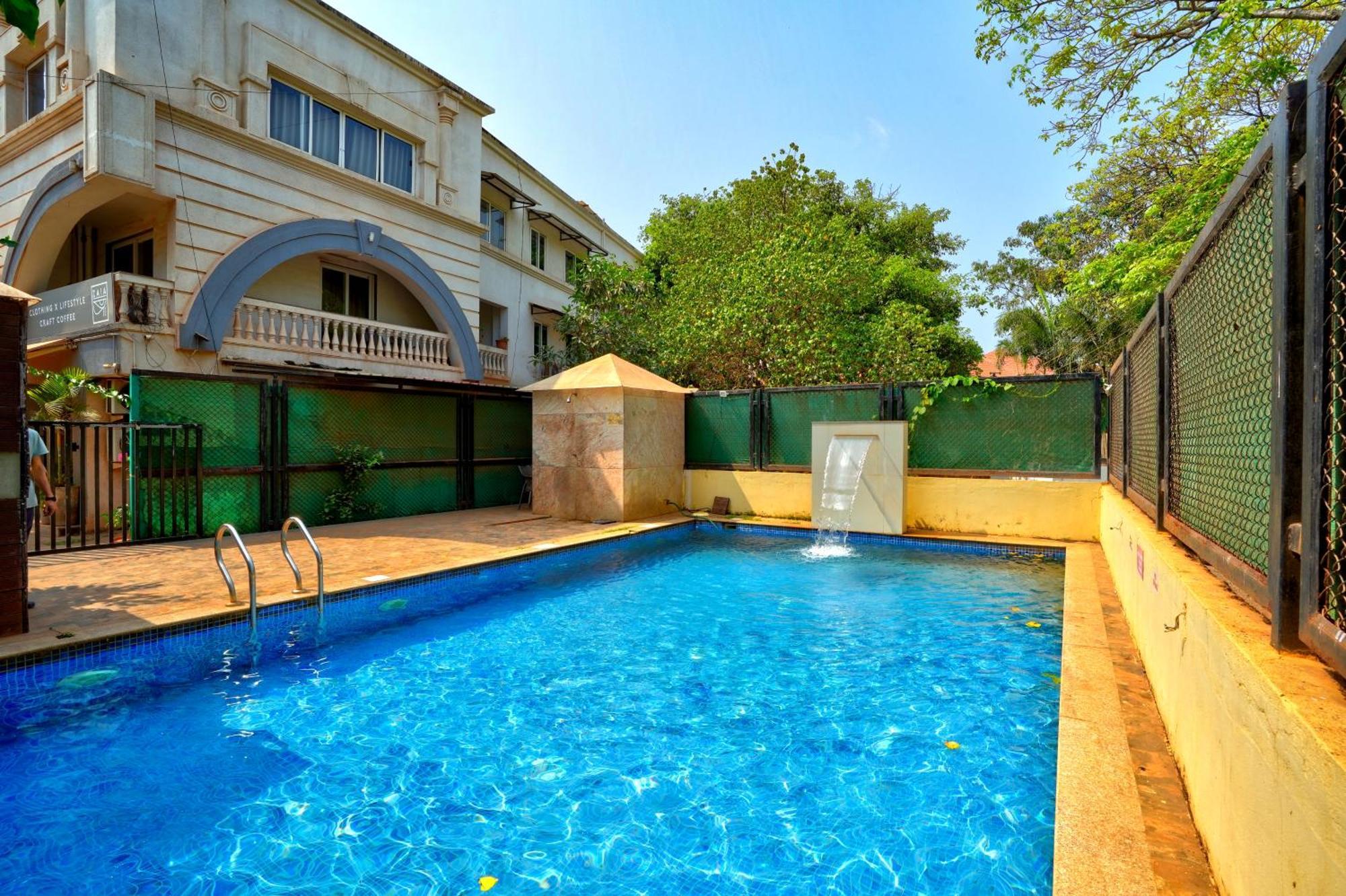 Luxurious Nirvana Apartments Вагатор Экстерьер фото